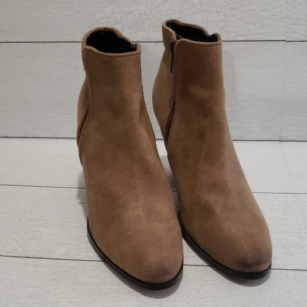 Dolce Vita 8 heel textured suede tan booties